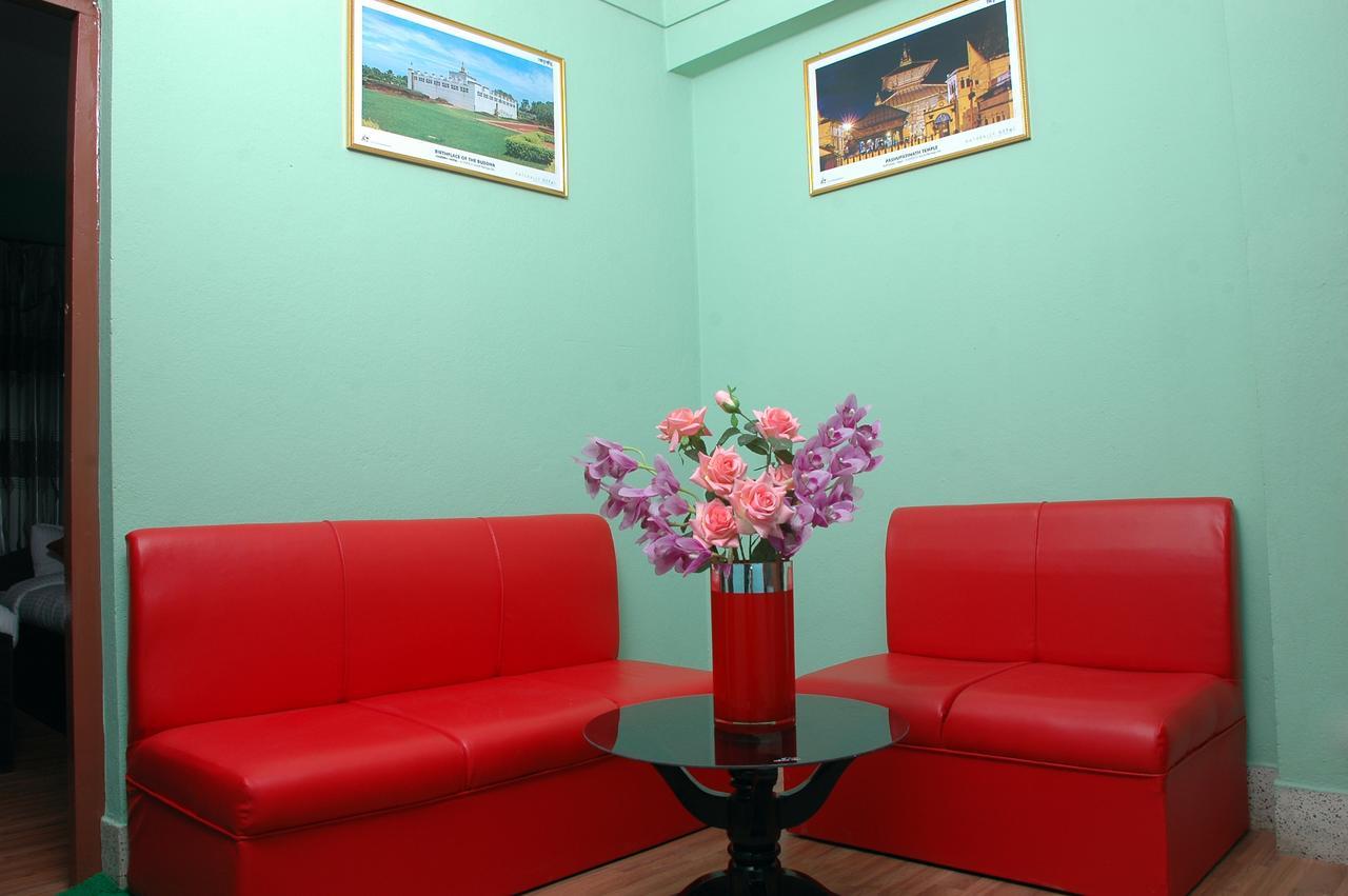 Travellers Dorm Bed & Breakfast Катманду Екстер'єр фото