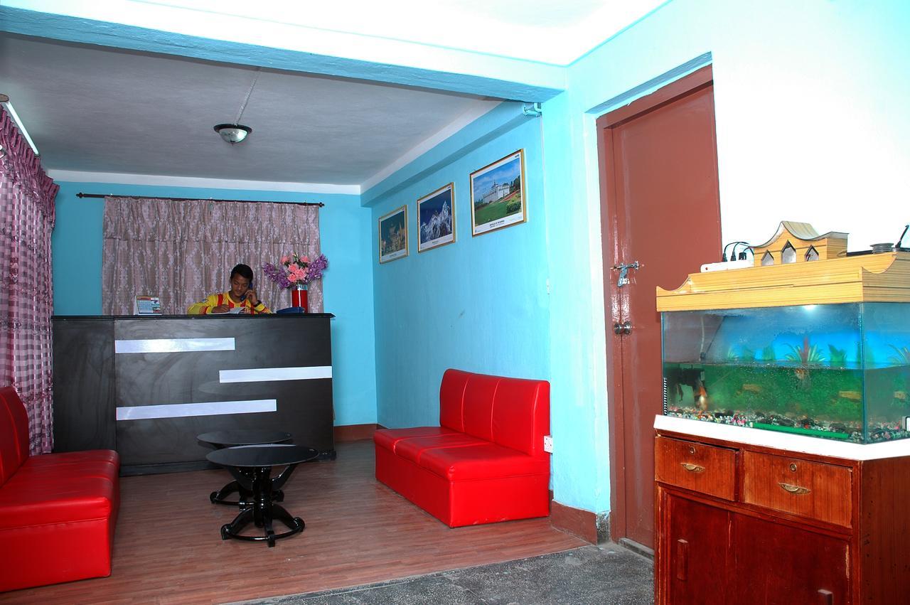 Travellers Dorm Bed & Breakfast Катманду Екстер'єр фото